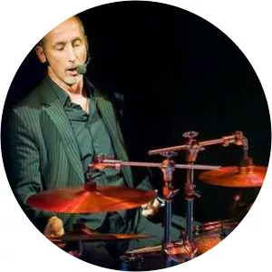 Jean-Raymond Hugonet