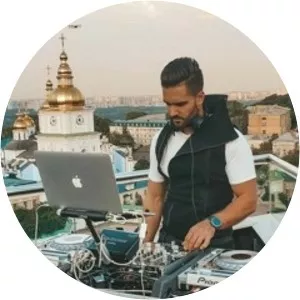 Jean Vayat - Musical artist