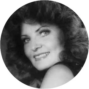 Jeanne Pruett - American singer