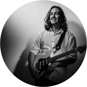 Jed Parsons - Singer