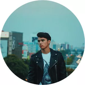 Jeff Smith  - American cartoonist