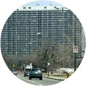 Jeffersonian Apartments