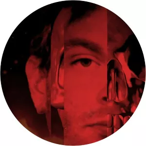 Jeffrey Dahmer: Killer CannibalSince 2019