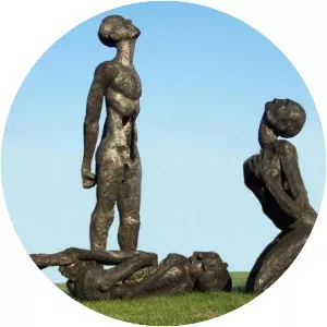 Jems Robert Koko Bi - Ivorian sculptor