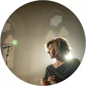 Jenni & The Hummingbird - Musical artist