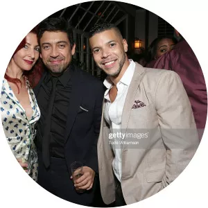 Jennifer Eve - Model