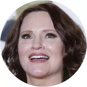 Jennifer Laura Thompson