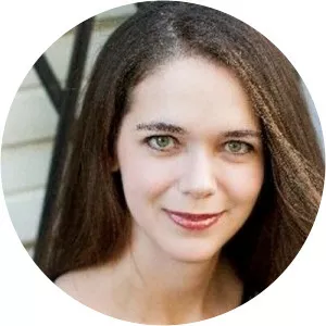 Jennifer Lynn Barnes