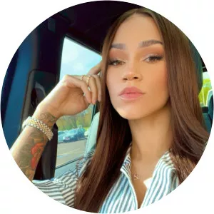 Jennifer Slay photograph