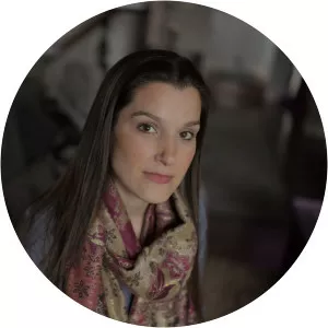 Jennifer Willoughby - Writer