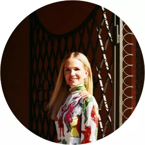 Jenny Kirtland - Singer