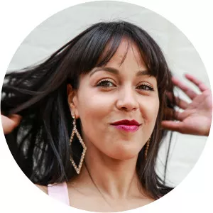 Jenny La Sexy Voz - Musician