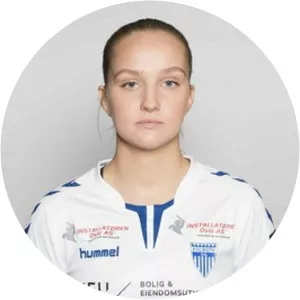 Jenny Norem - Football player