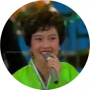 Jeon Hyeyeong - Singer