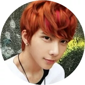 Jeon Ki-Wook - Musical artist