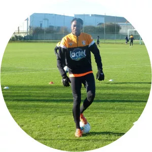 Jeremy Kumbi - Football player