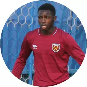 Jeremy Ngakia - Football player