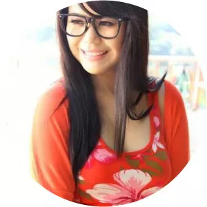 jeric medina joan da - Musical artist