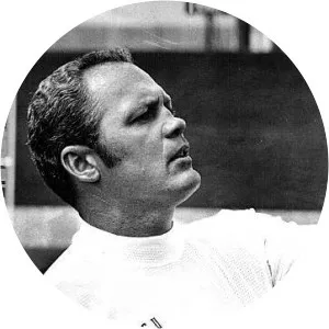 Jerry Wampfler - Former american football player