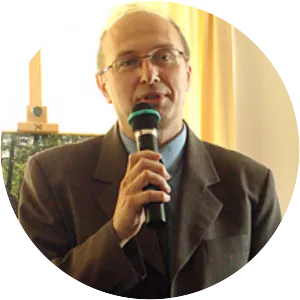 Jerzy Kruszelnicki - Biologist