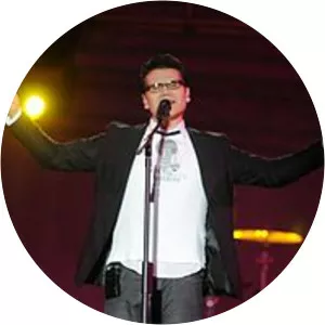 Jesús Adrián Romero