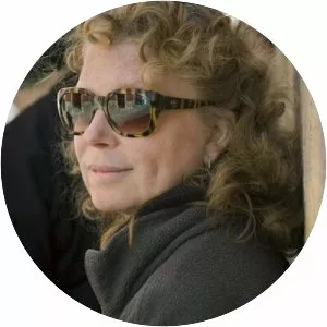 Jessica Speart - Journalist