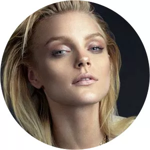 Jessica Stam - Canadian model