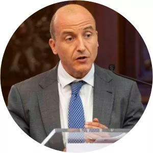 Jesús Saurina - Economist