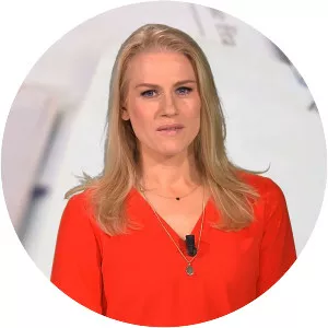 Jetske Schrijver - Television presenter