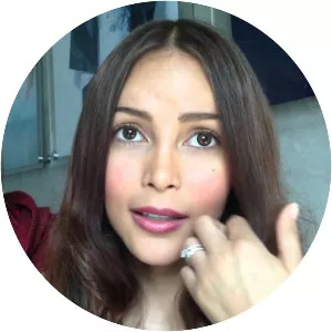 Jewel Mische - Model