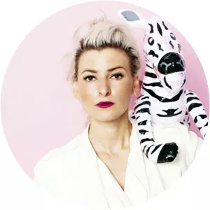 Jihan Zencirli - Turkish-American artist