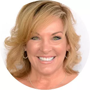 Jill Vertes - Kendall Vertes' mother