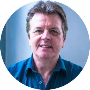 Jim Baggott - British writer