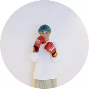 Jimi Somewhere - Musical artist