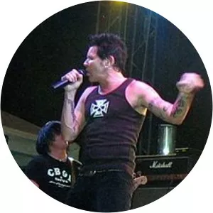 Jizzy Pearl - American vocalist