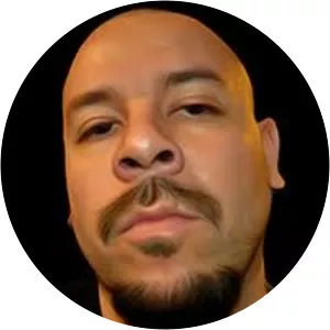 JKnuckles - Musical artist