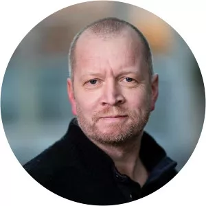 Jo Jacobsen - Writer