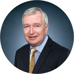 Joachim Tanski - Economist