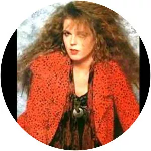 Joanna Dean - Singer