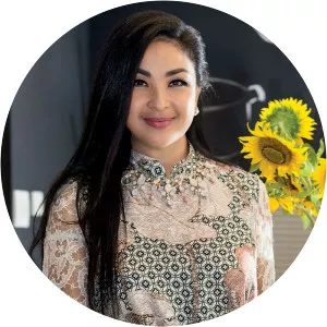 Joanna Lasmono photograph