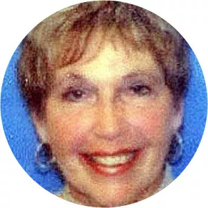 Joanne Steinmetz - Vicki Gunvalson's mother