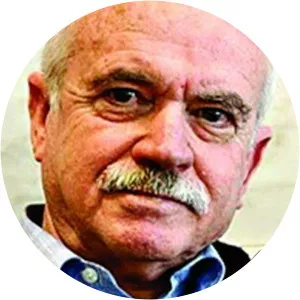 João David Pinto Correia - Author