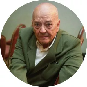 Joaquín Luis Romero Marchent - Spanish screenwriter