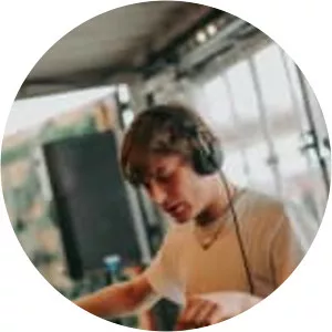 Job Sifre - Musical artist