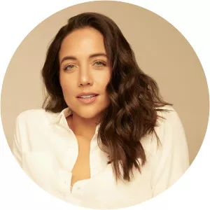 Jobeth Locklear - Actress