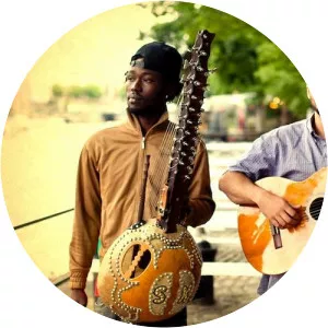 Joe Driscoll & Sekou Kouyate - Singer