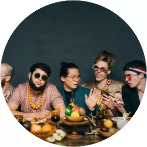 Joe Hertler & The Rainbow Seekers