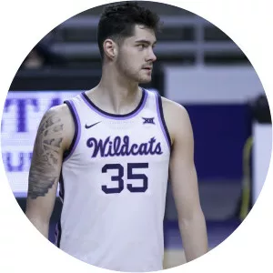 Joe Petrakis - Basketball player