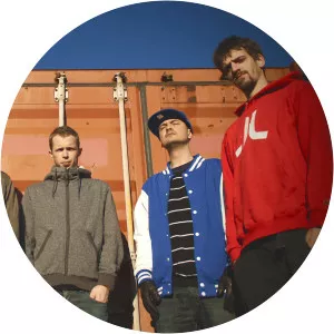 joe pilgrim teldem com'unity - Musical group