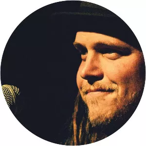 Joe Savage - Musical artist